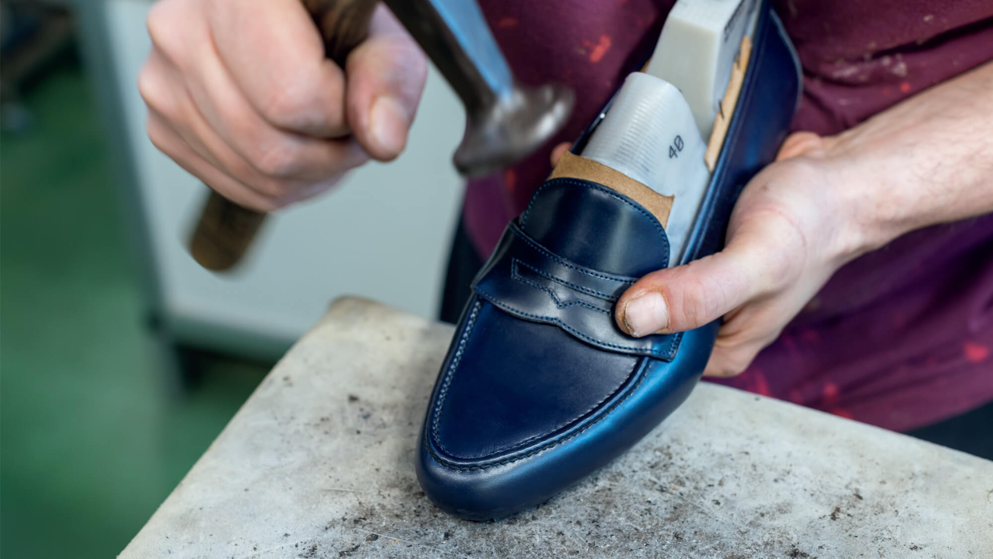 かたくなな職人の手仕事とモードが共存。〈レ ユッカス〉の靴作りの