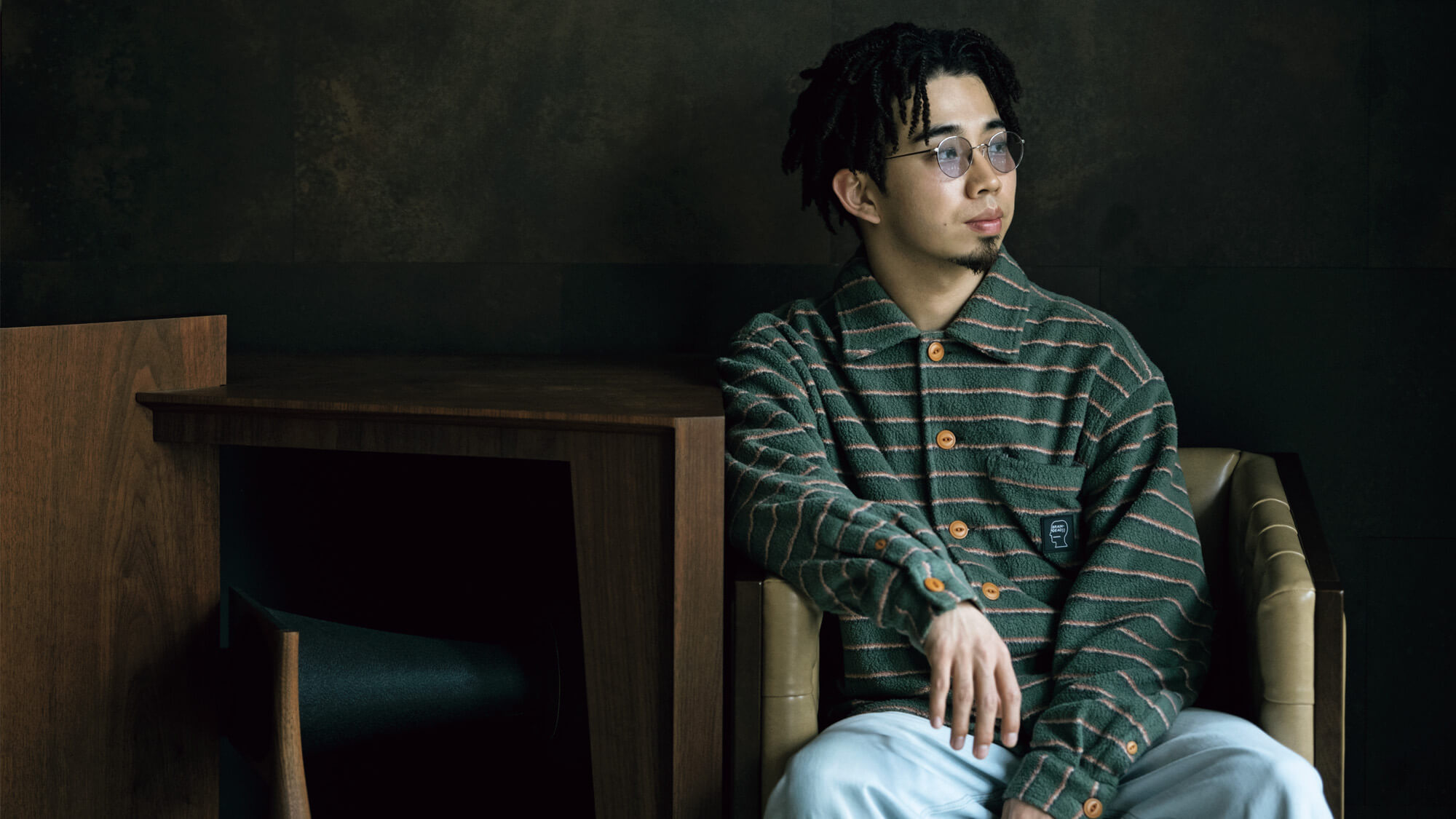 King Gnu・新井和輝が語るジャズ。“即興”に見たベーシストとしての道筋