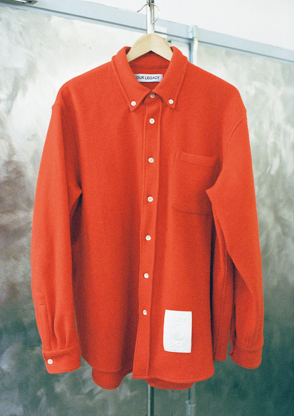 〈OUR LEGACY WORK SHOP〉のシャツ