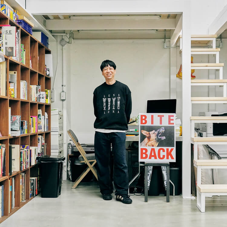 アーティスト・河村康輔