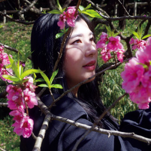 怪談作家・若本衣織