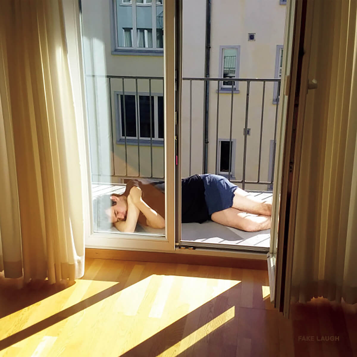 Fake Laugh『Fake Laugh』