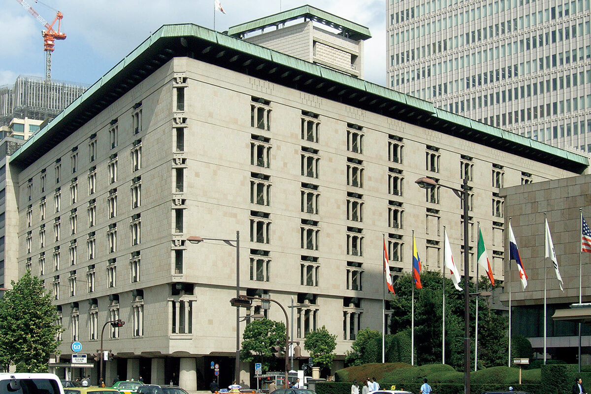 東京〈日生劇場〉外観