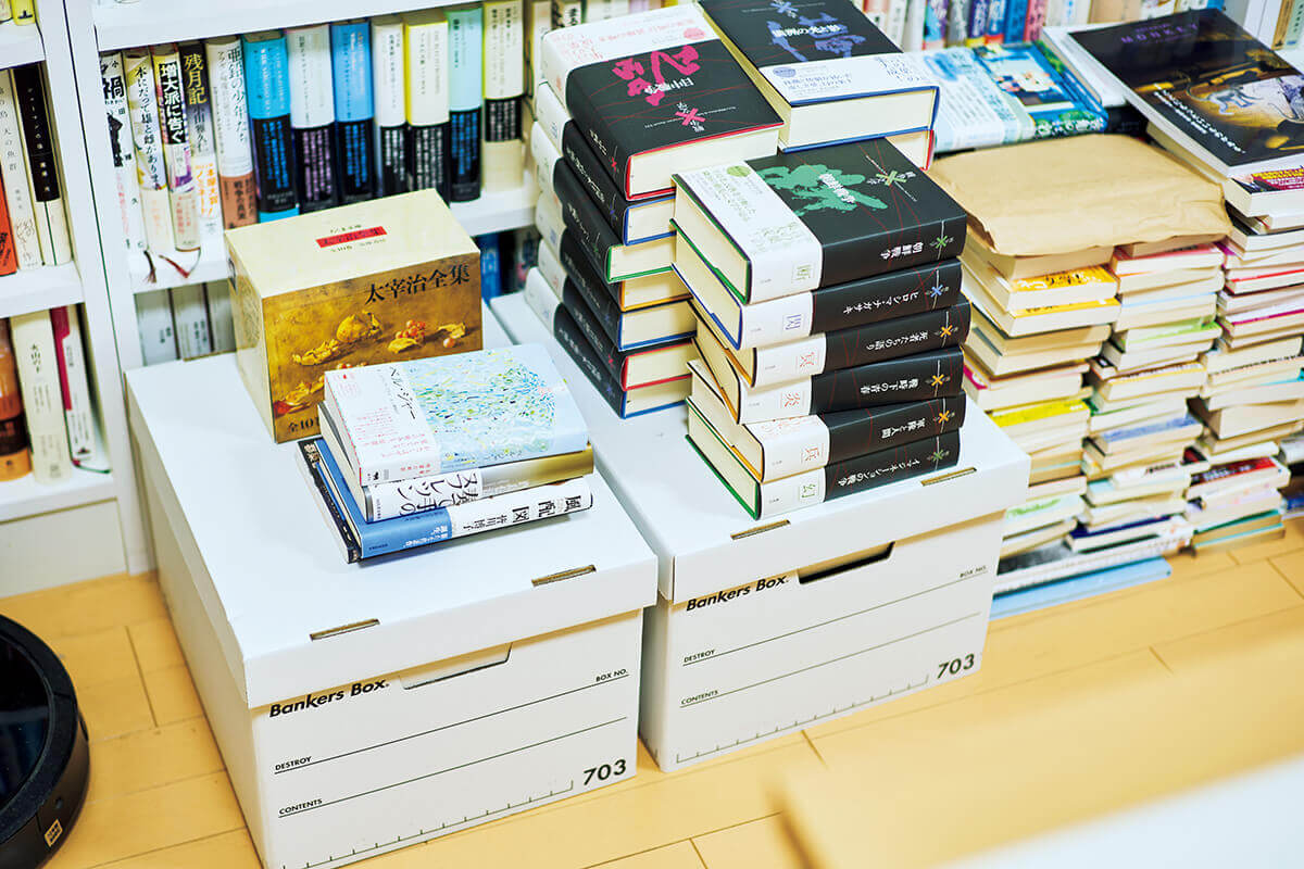 ライター、書評家・石井千湖 自宅