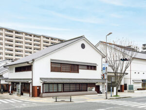 兵庫〈市立伊丹ミュージアム〉外観