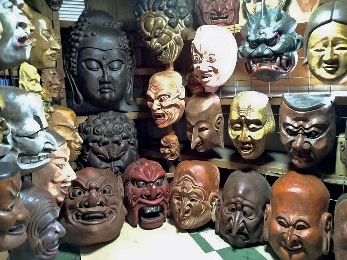 東京〈日本仮面歴史館 福々和神面〉内観