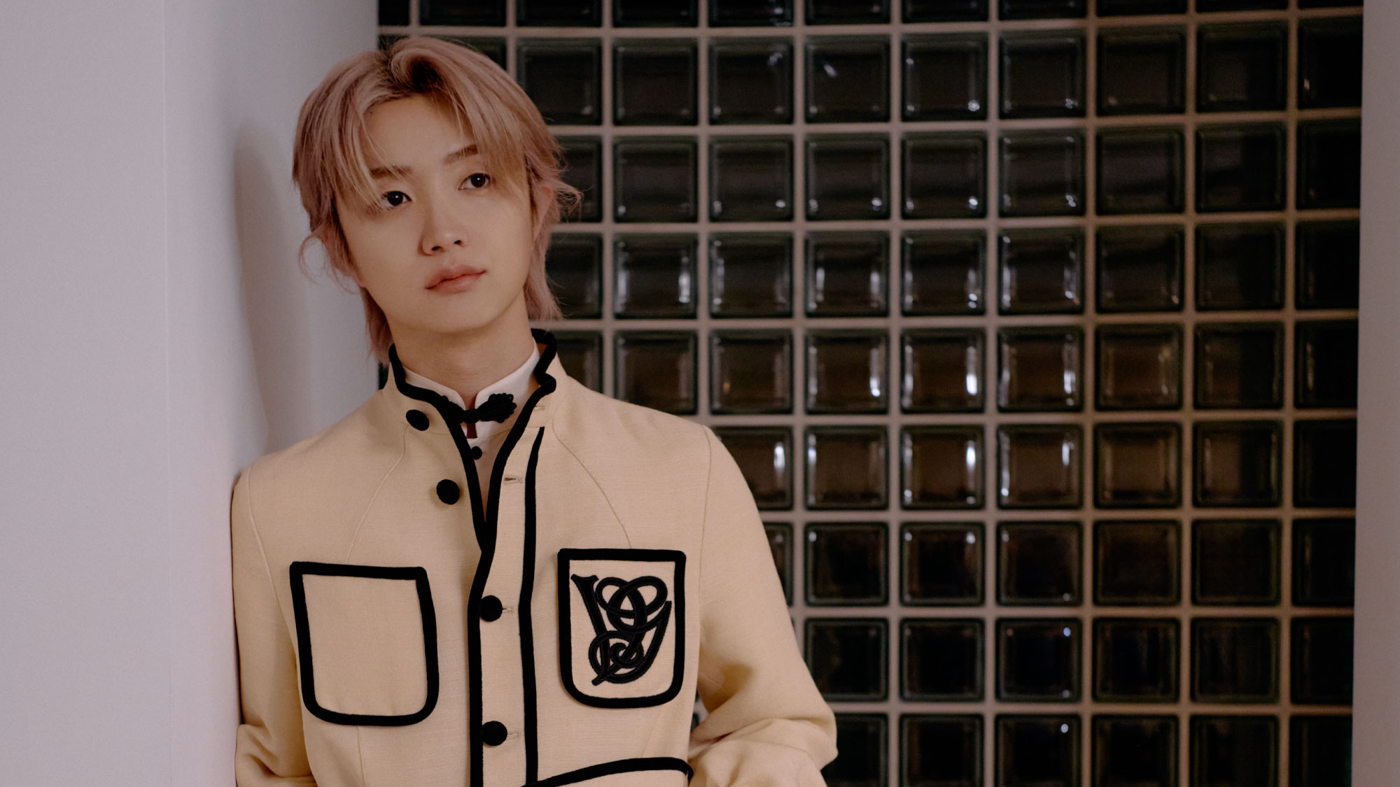 BE:FIRSTのJUNONが着こなす、〈VALENTINO〉の2025年春夏コレクション
