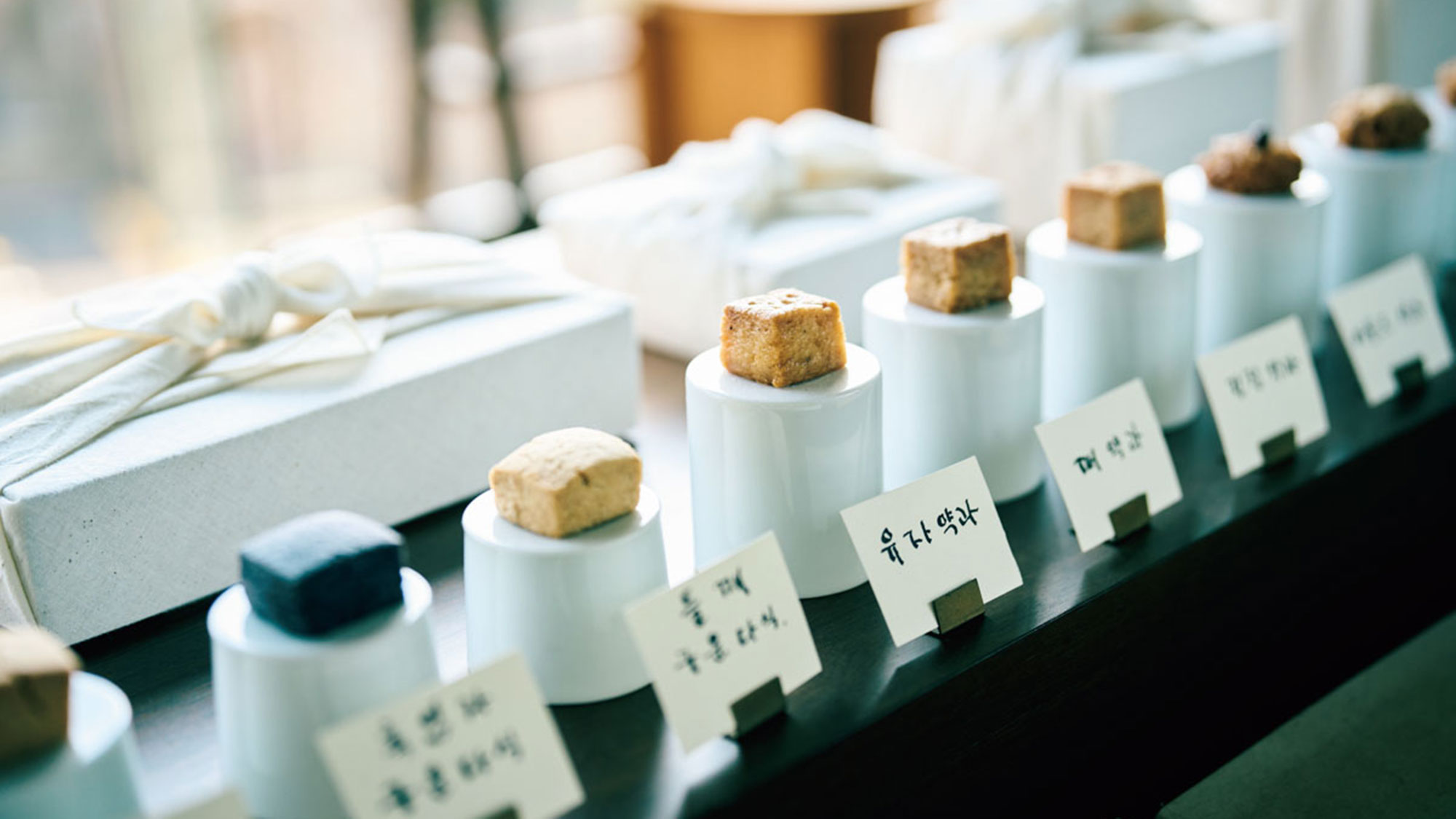 人気が止まらない！進化する韓国の伝統菓子「薬菓」を味わえる店2選