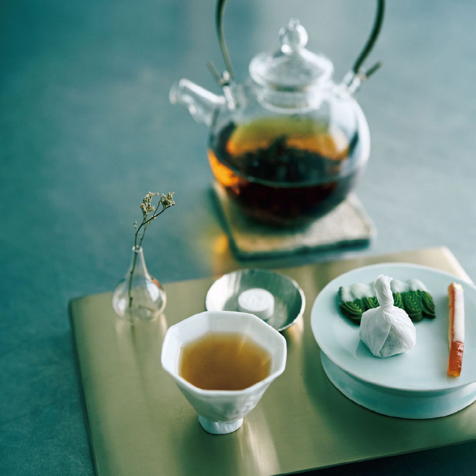 世界中のお茶と菓子をペアリングコースで。洋韓ハイブリッドなカフェ〈cha chai thé〉