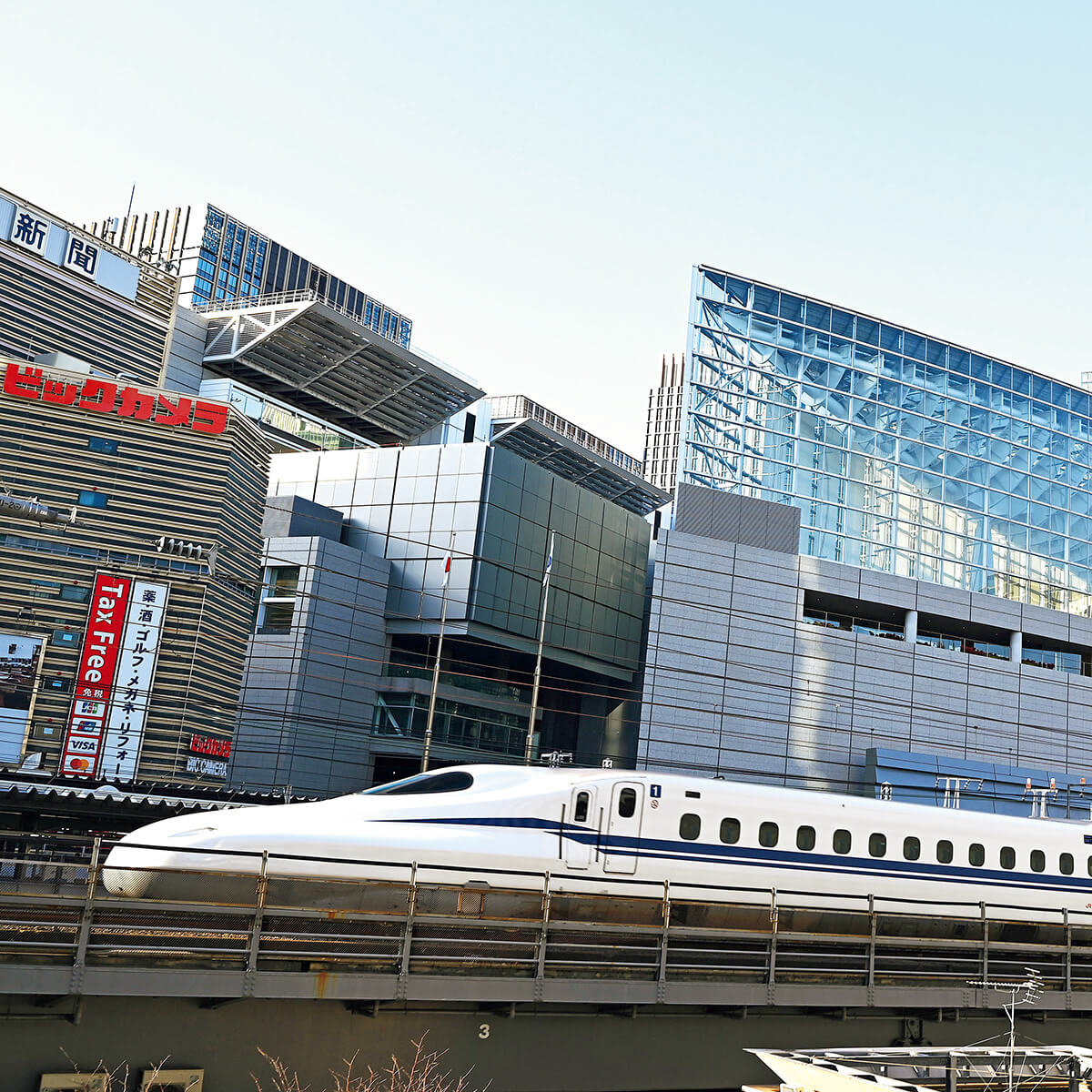 東京交通会館 3F屋上庭園「有楽町コリーヌ」