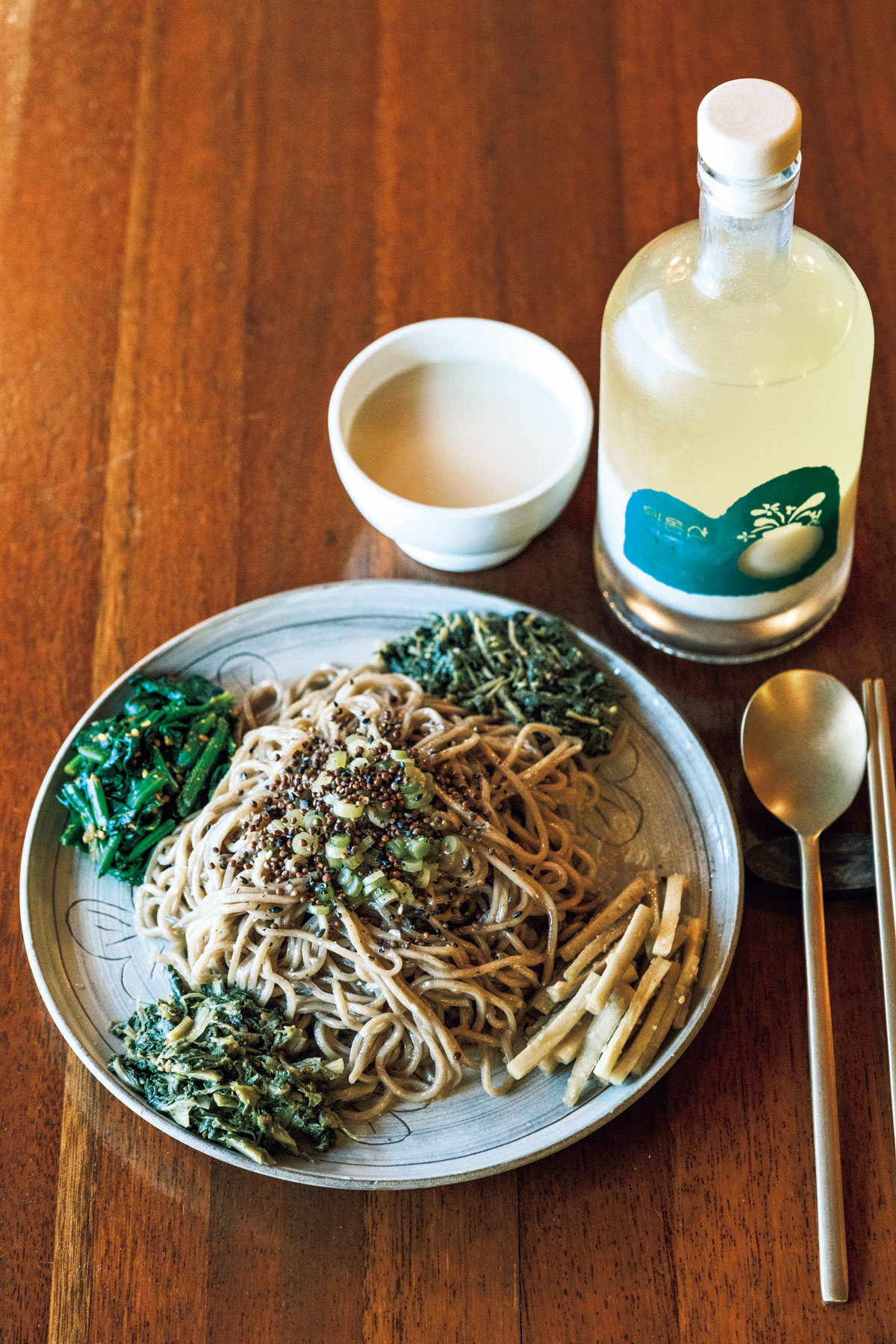 ナムルビビン麺とティットンサンタッチェ