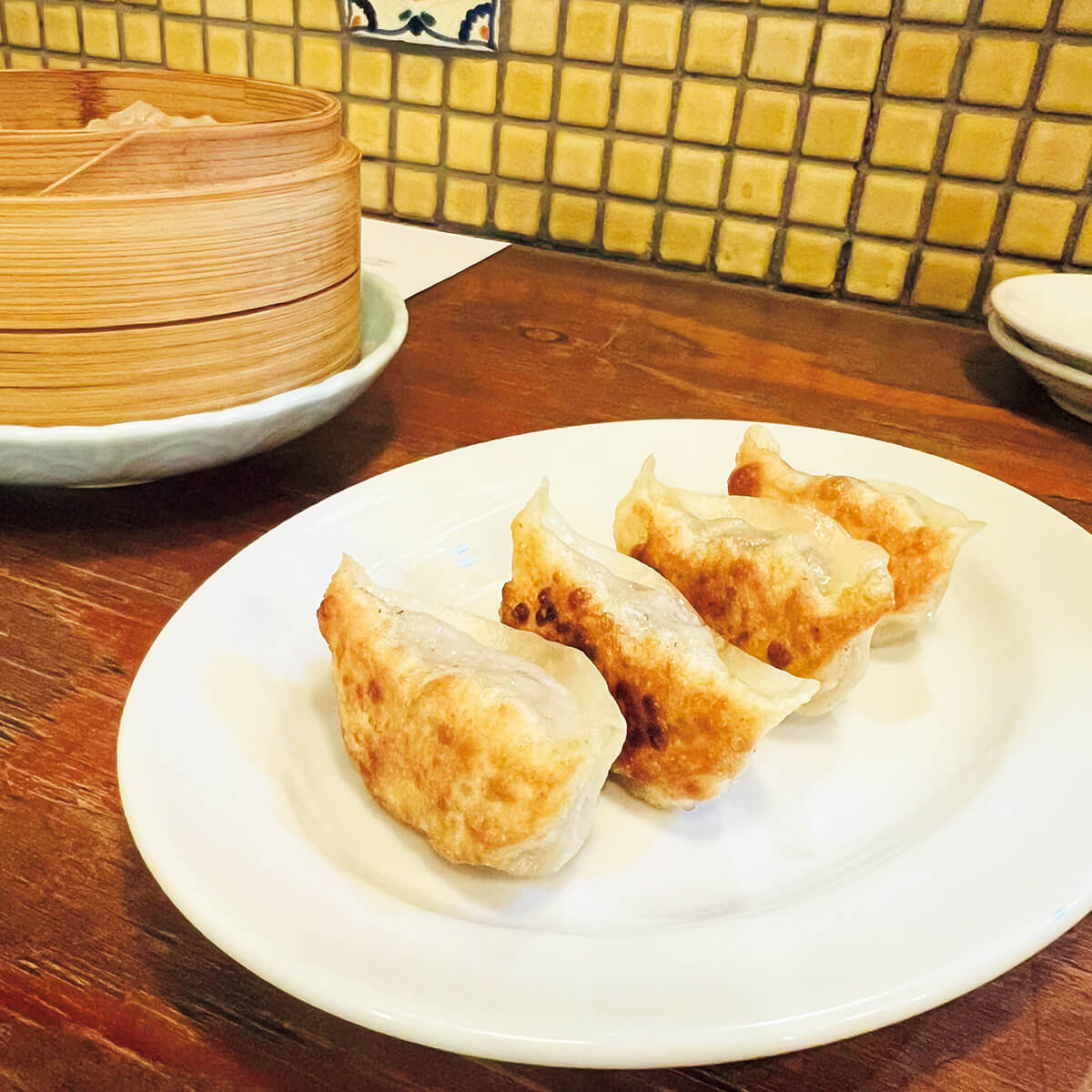 幡ヶ谷〈yum〉餃子