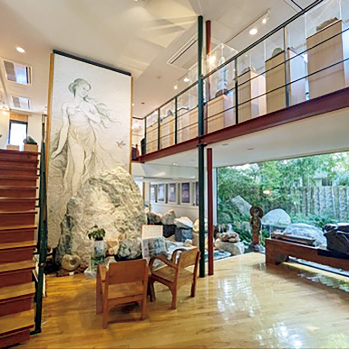 北品川〈翡翠原石館〉内観