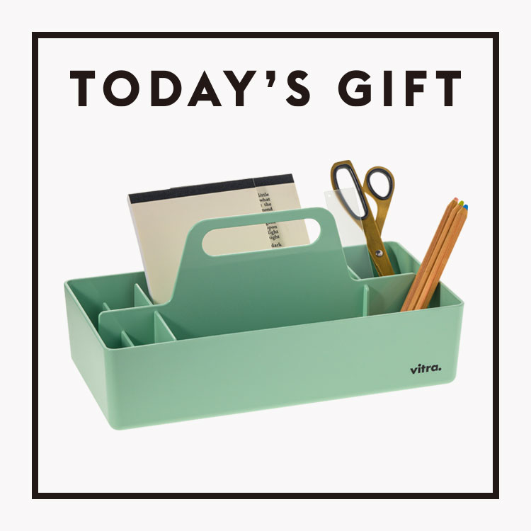 【今日のギフト】老舗家具メーカーのアイテムをライトに。〈Vitra〉のツールボックス