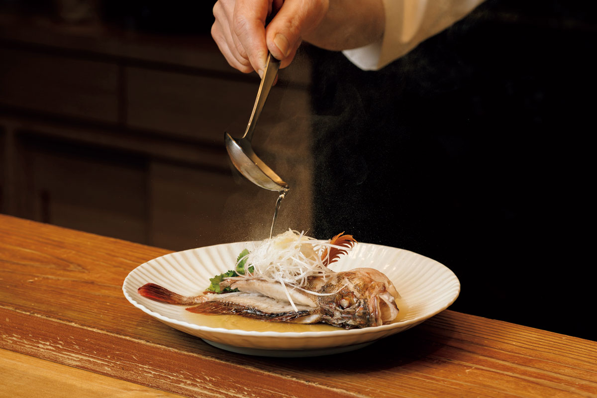 アカメバルの蒸し物「清蒸笠子魚」