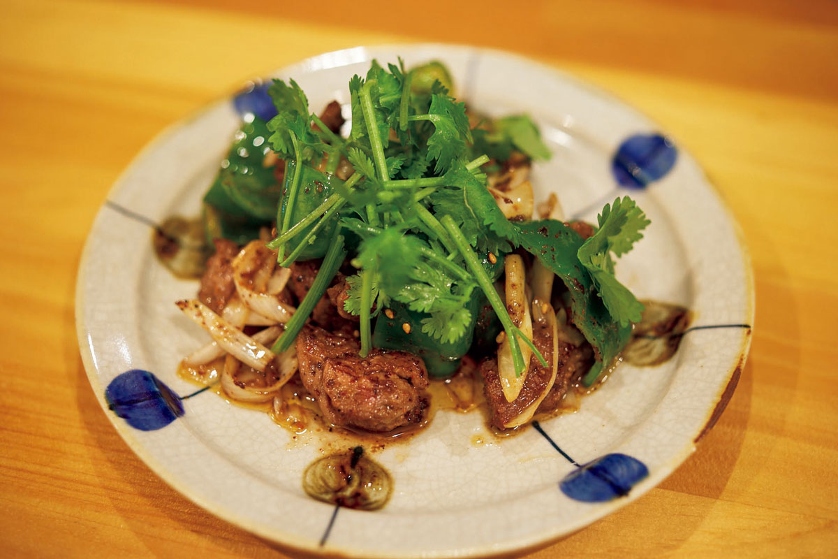 ラム肉のピリ辛クミン炒め（パクチー）