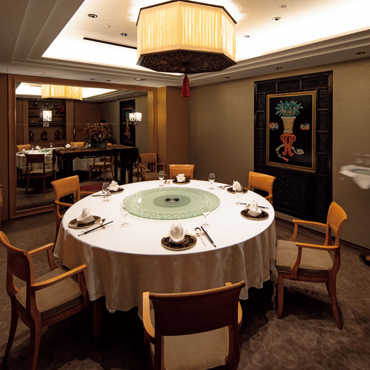 ジャズミュージシャン、菊地成孔の円卓中華論