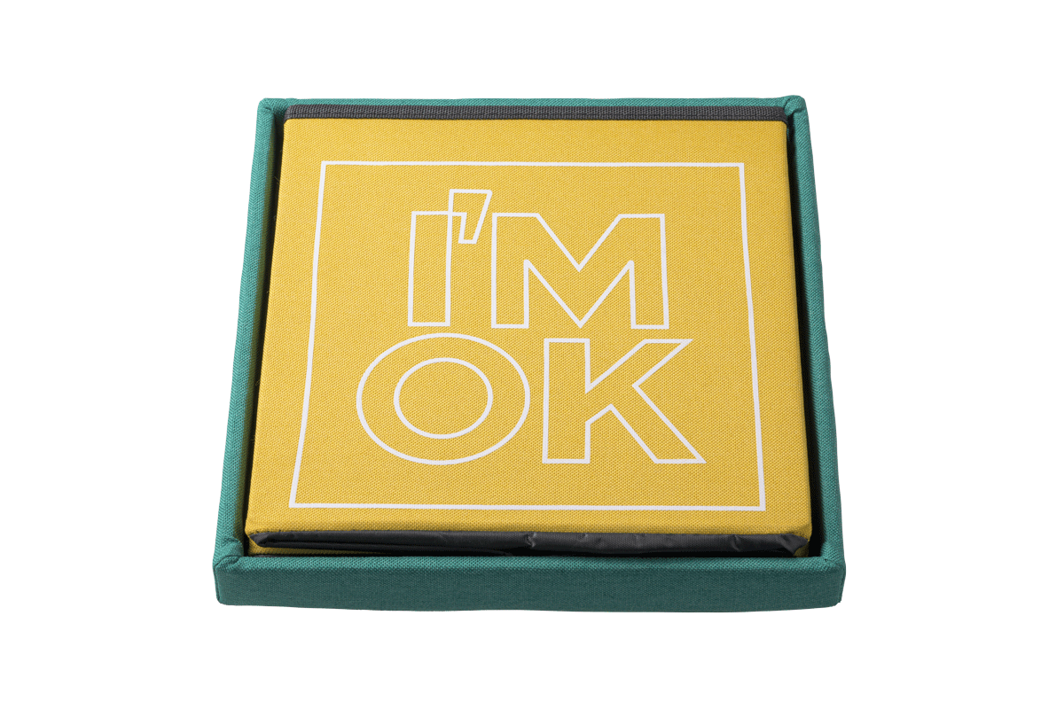 〈I’M OK〉のスツールボックス