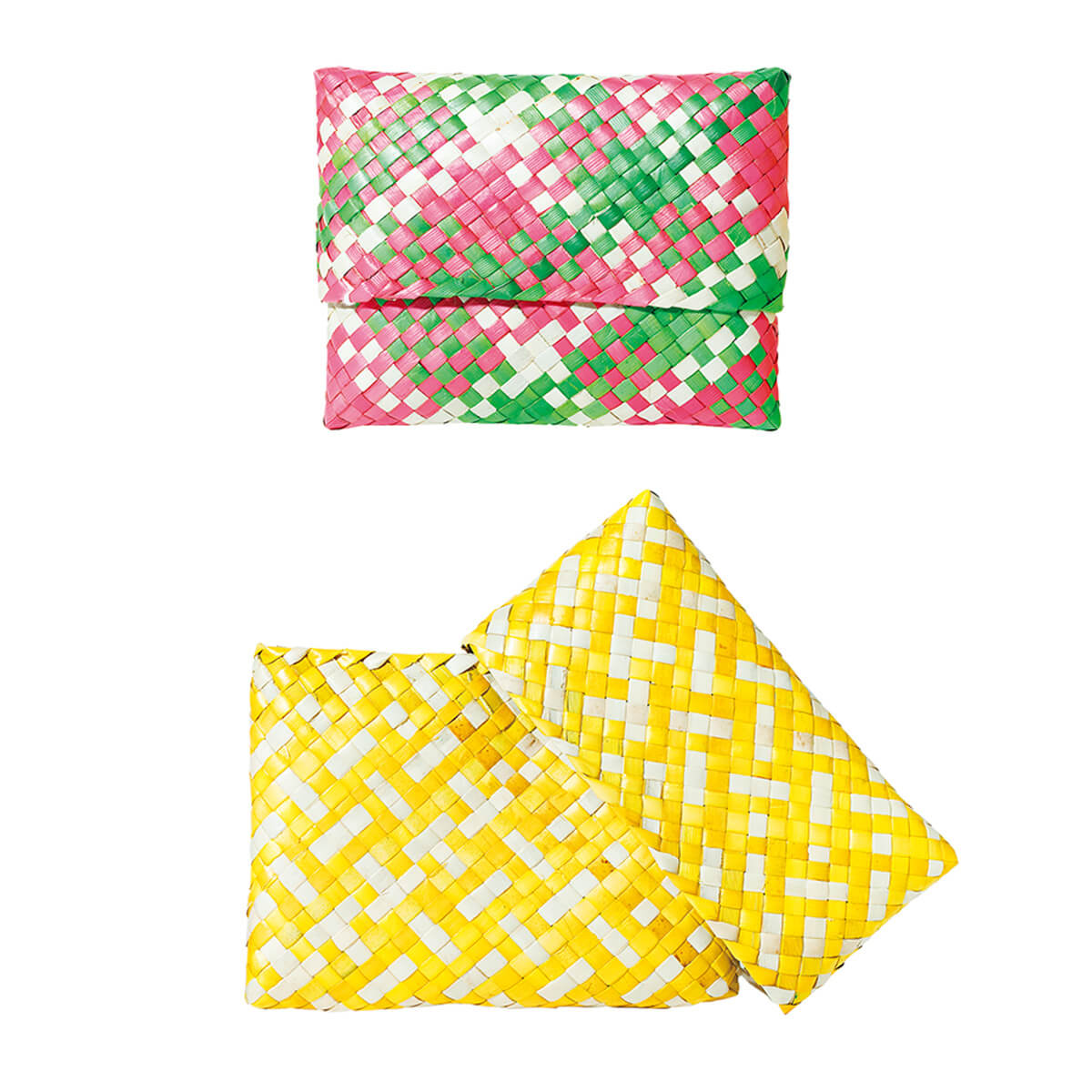 葉を編み込んだ名刺ケース