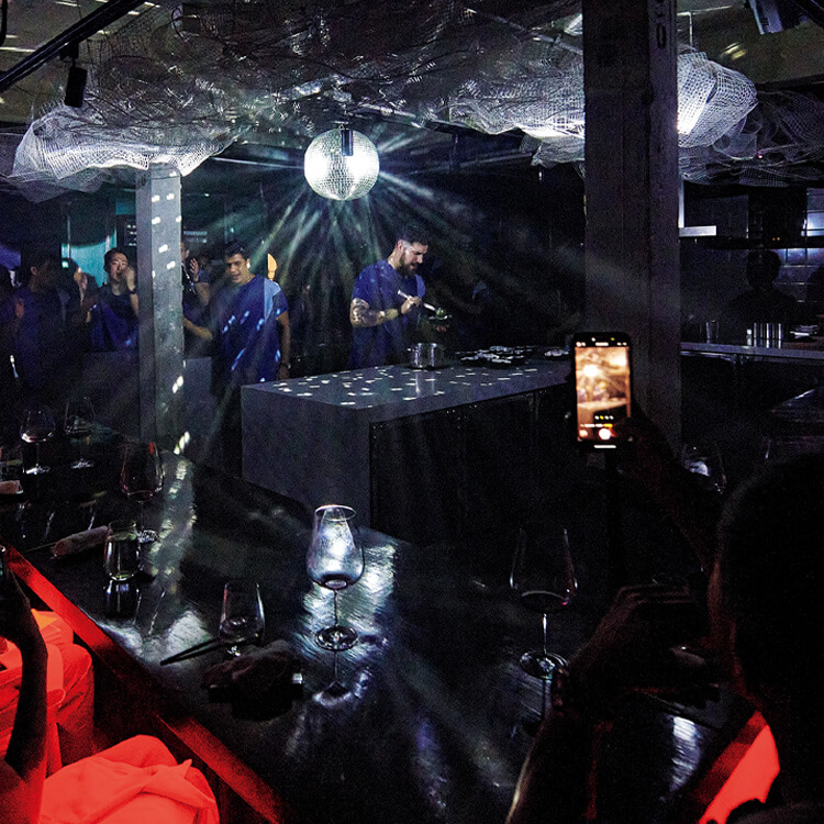 バンコク〈GAGGAN〉店内