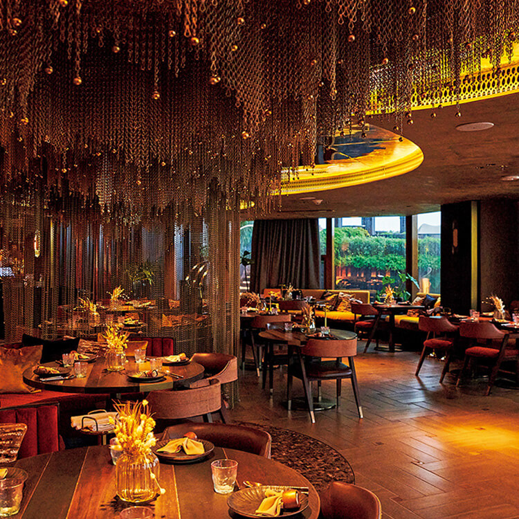 バンコク〈ル・ドゥー・カーン〉内観