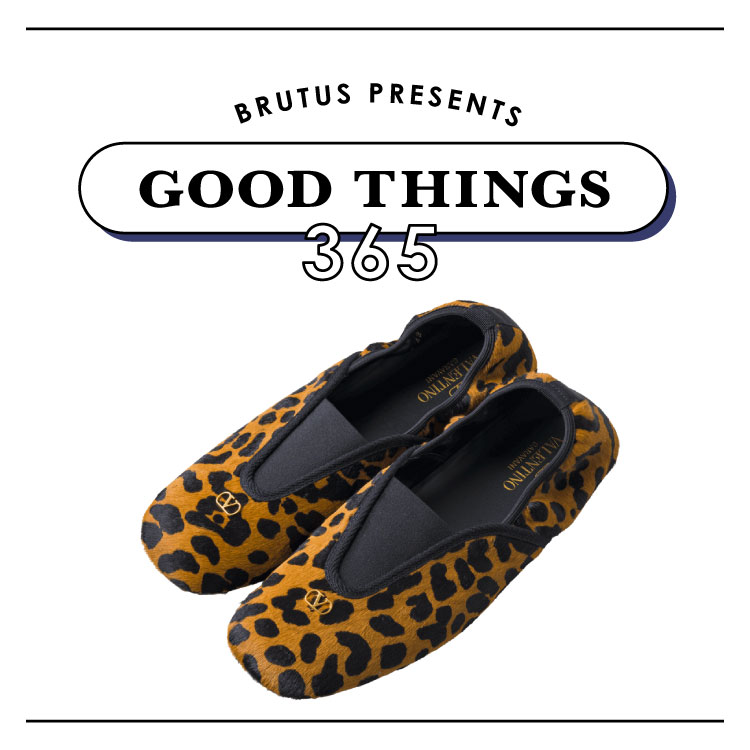 どの角度から見ても大胆。〈VALENTINO  GARAVANI〉のシューズ：GOOD THINGS 365