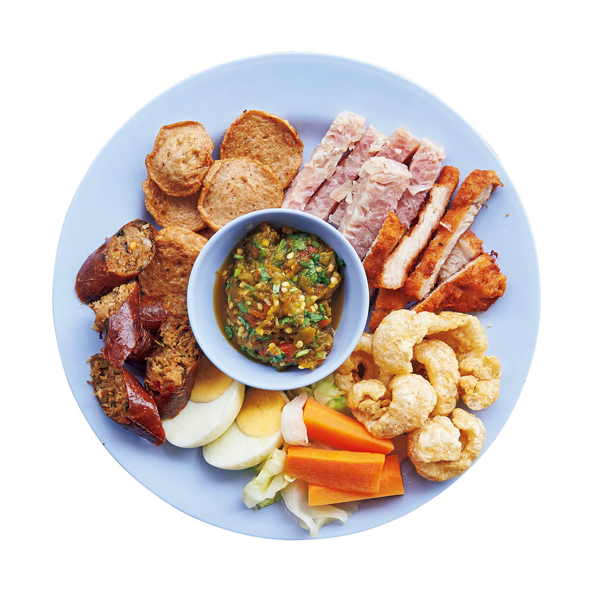 チェンマイ〈アルーン〉蒸し野菜と発酵ソーセージのオードブル