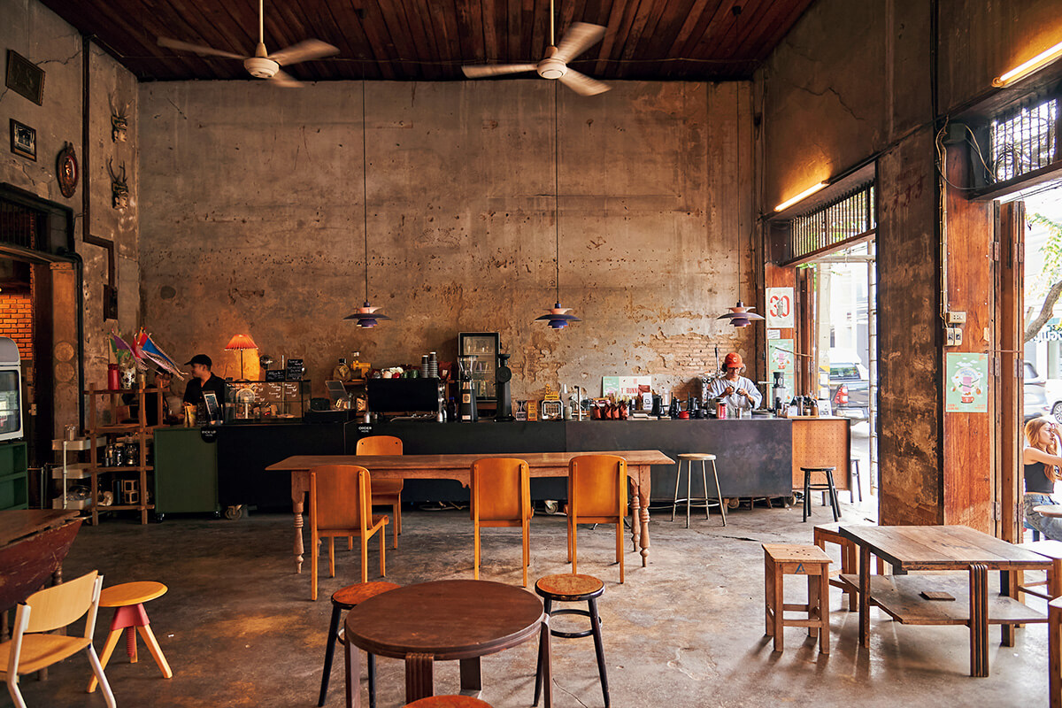 バンコク〈フロー・コーヒー・ブリューワーズ〉店内