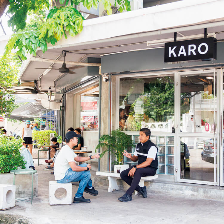 バンコク〈カロ・コーヒー・ブレックファスト・ブランチ・スペシャルティ・コーヒー・ビーンズ〉外観