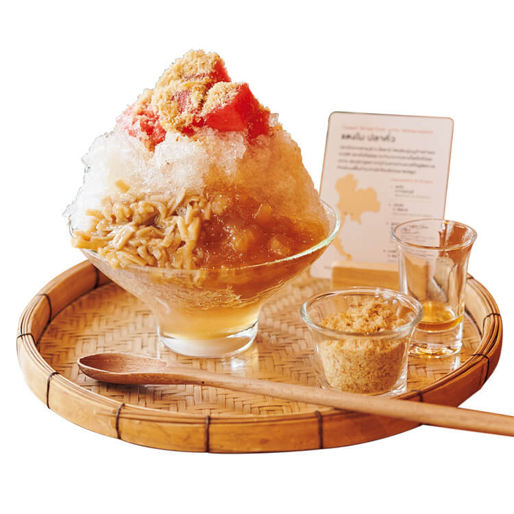 バンコク〈サイサイ〉干し魚のフレークとスイカのかき氷 レギュラー