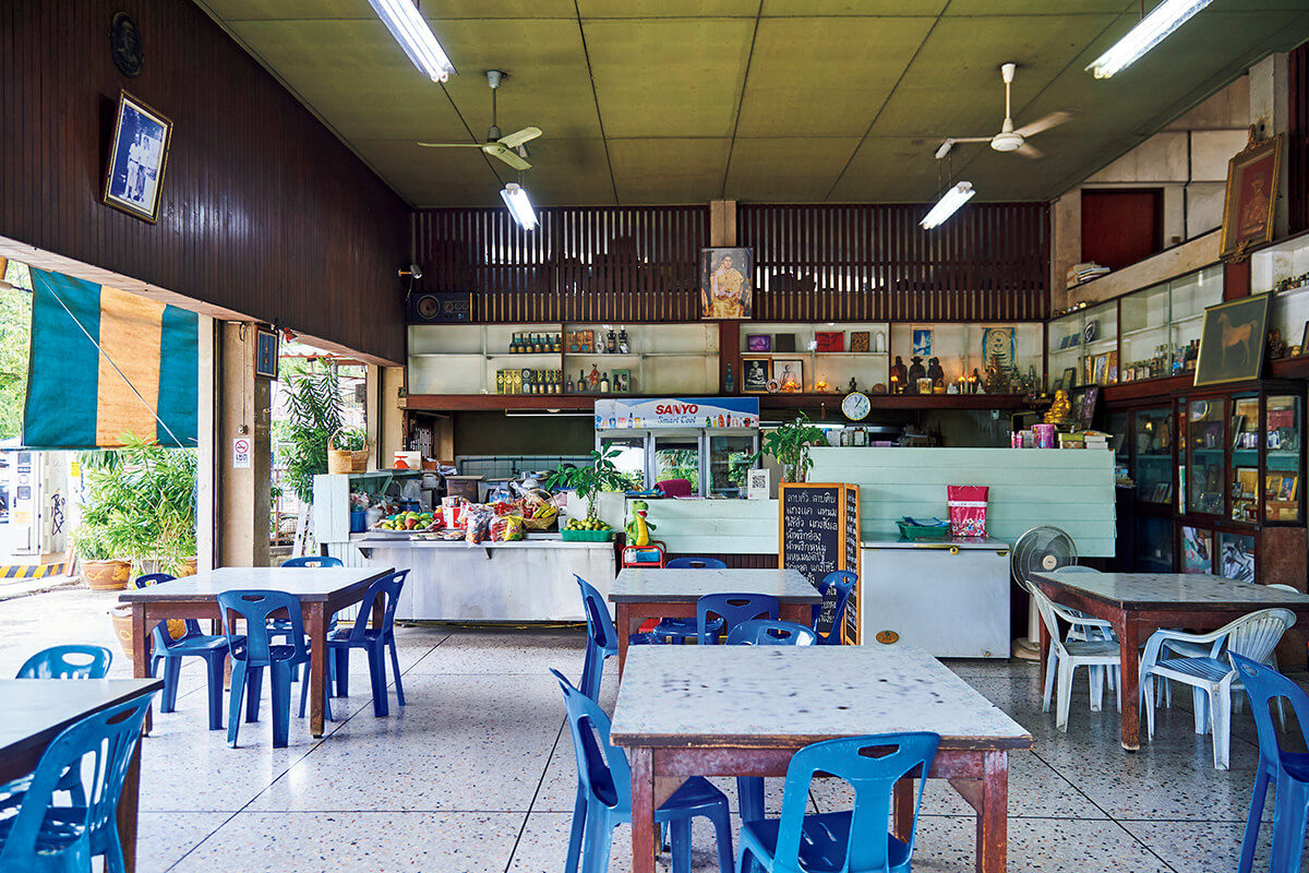 チェンマイ〈アルーン〉店内