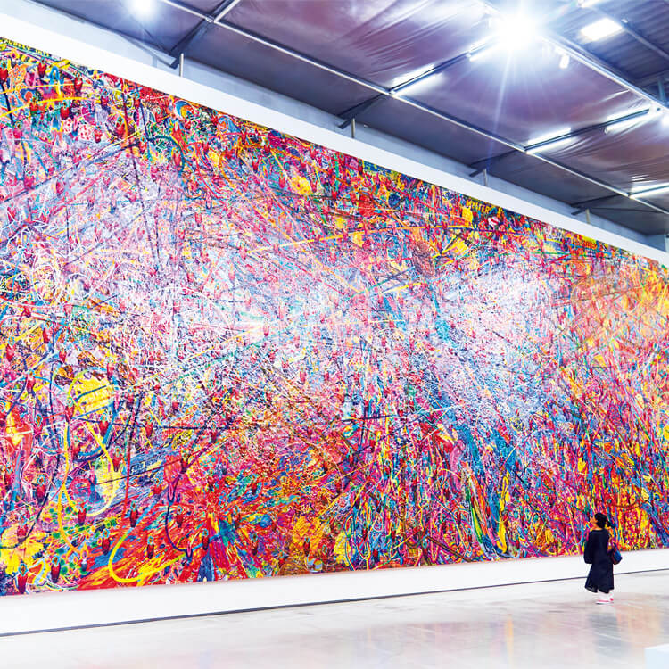 チェンマイ〈マイイアム現代美術館〉タッサナイ・セーターセーリーによる作品