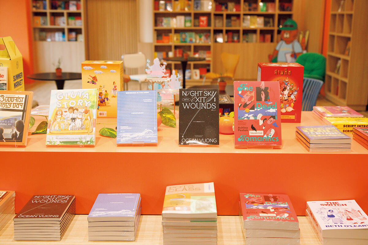 バンコク〈ブックマーク〉店内