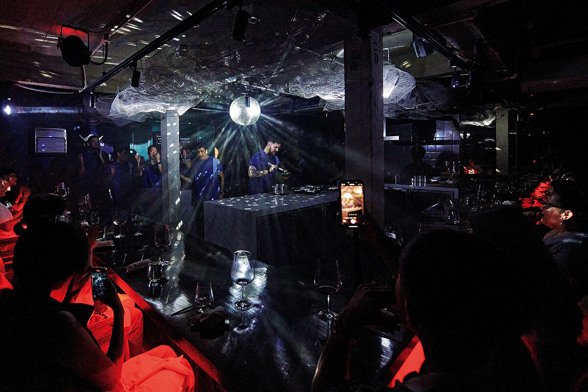 バンコク〈GAGGAN〉店内