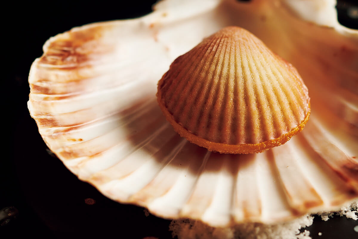 バンコク〈GAGGAN〉ほたてカレー