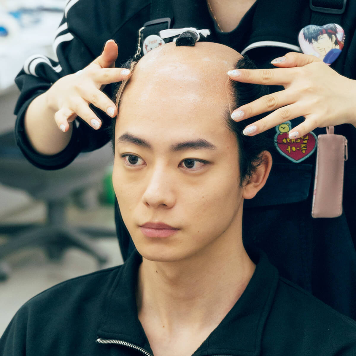 俳優・井上祐貴 松平定信役のヘアメイクの様子