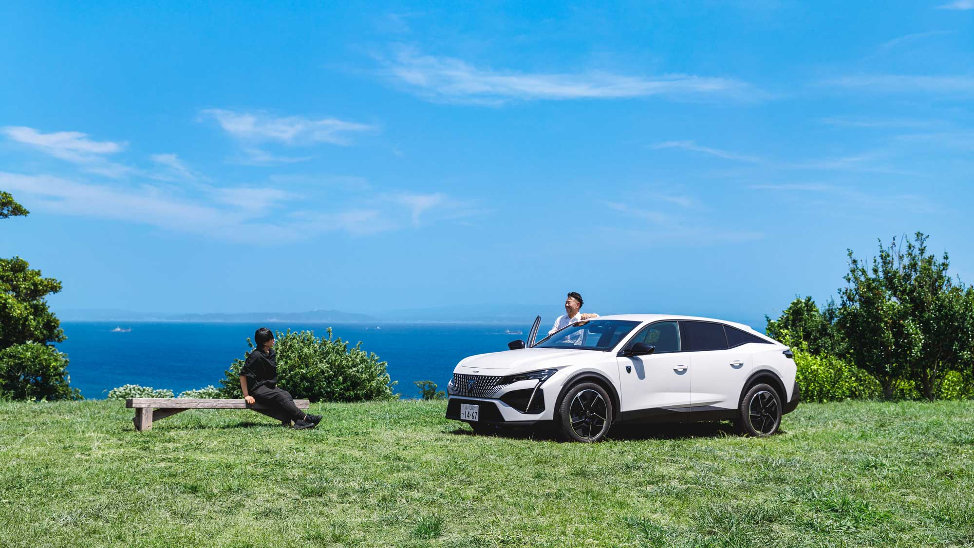 PEUGEOT 408 GT Hybrid〉で巡る、食材探しの旅。フレンチレストラン