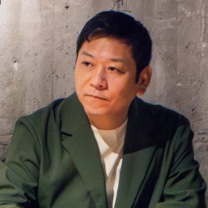 名和晃平