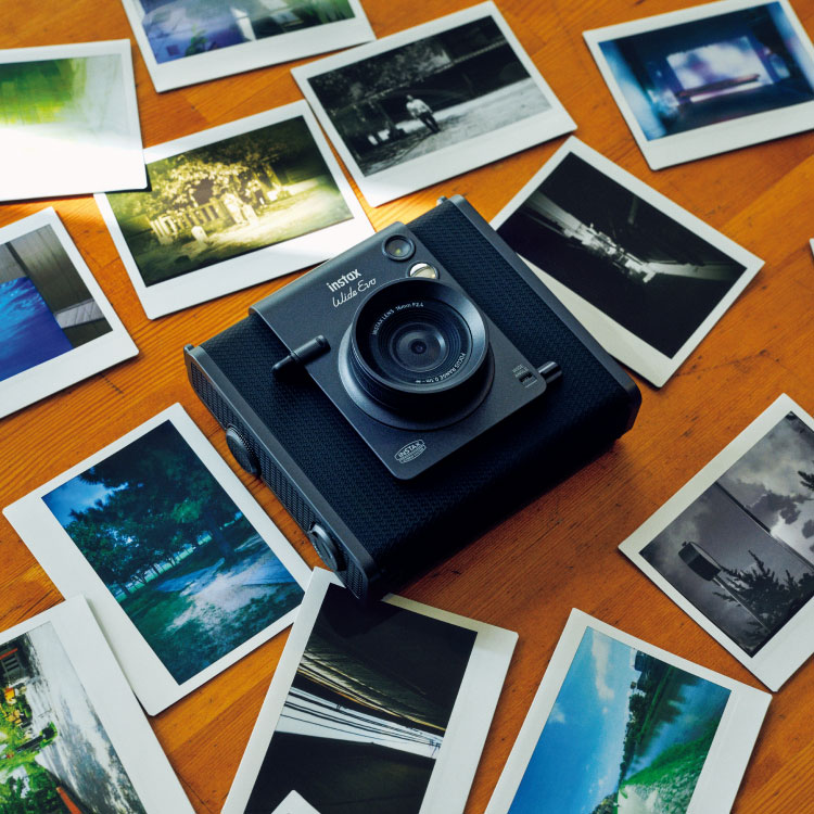 FUJIFILM instax WIDE Evo™