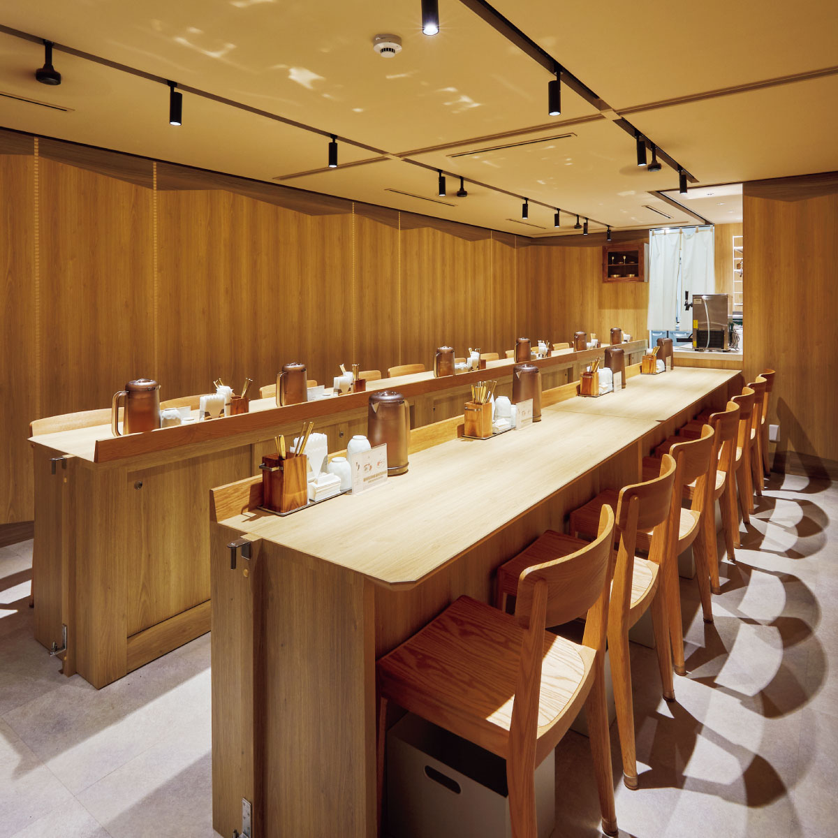 OKDONGSIK Tokyo 店内