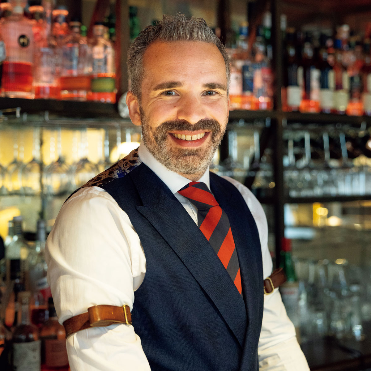 創業者の一人、名バーマンのマキシム