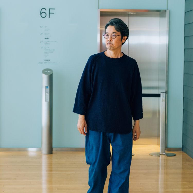 評判を呼んだKAAT×〈城山羊の会〉のタッグ再び。俳優・岡部たかしが語る、劇作家・山内ケンジ