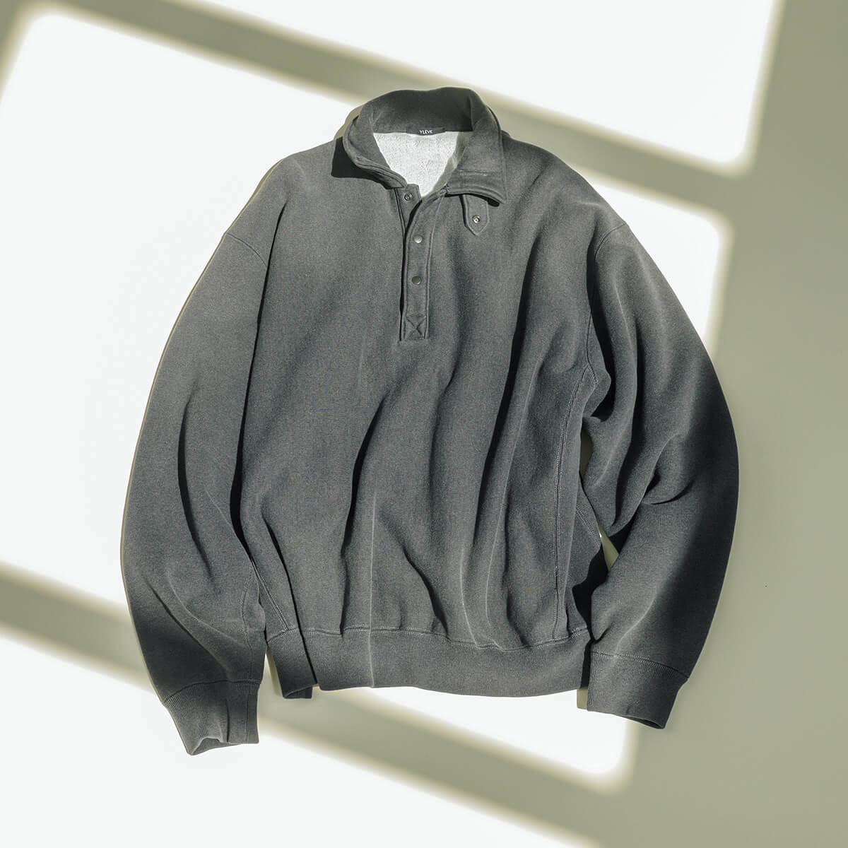 〈イレーヴ〉スエットプルオーバー