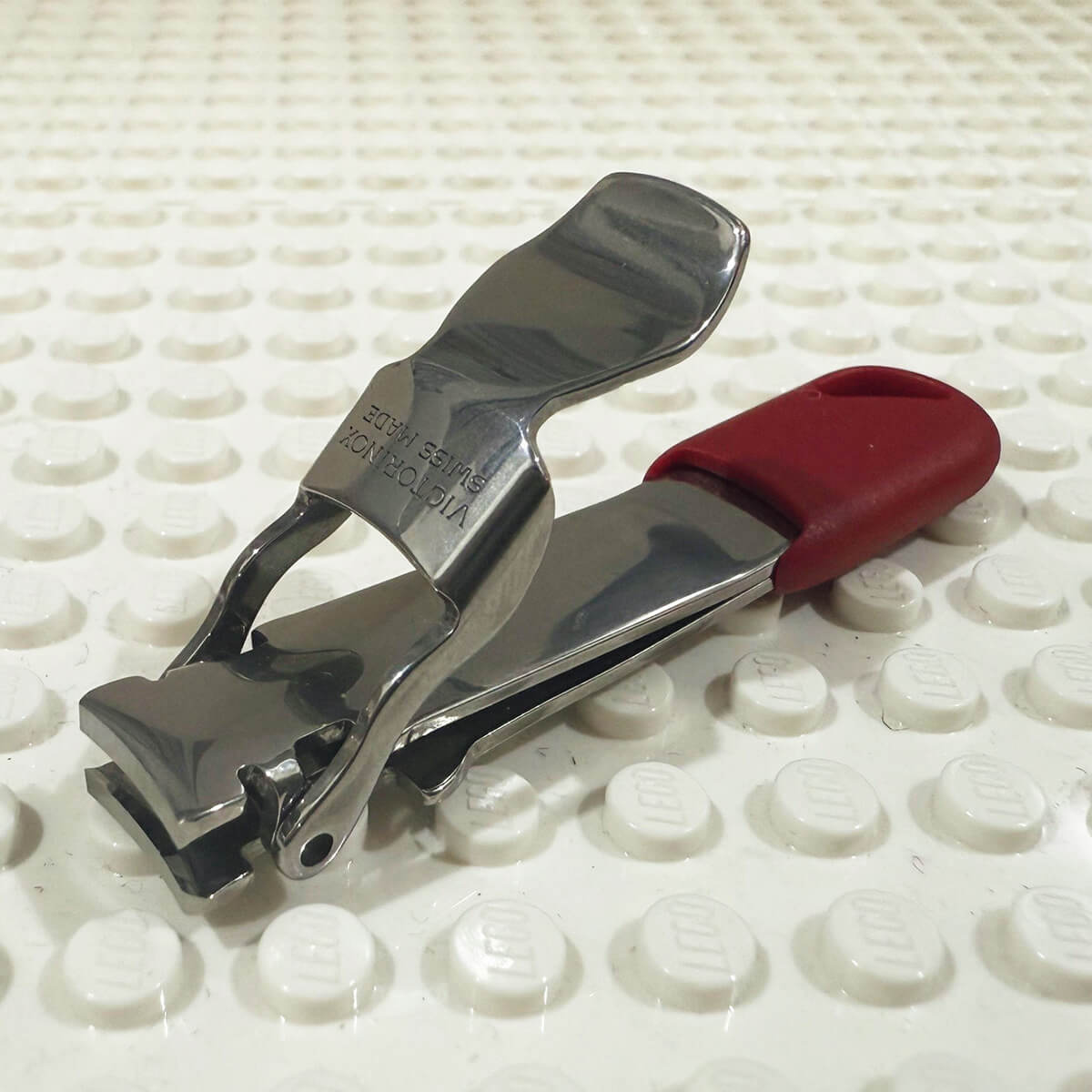 〈ビクトリノックス〉ネイルクリッパー