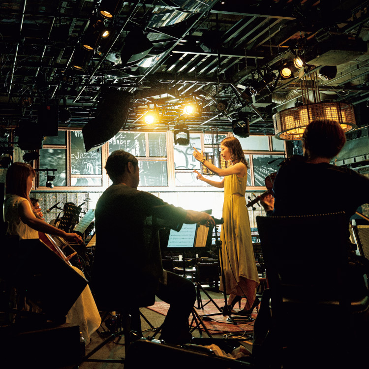 時計とジャズの肖像。今のシーンを代表するプレイヤーが集結した「PORTRAIT IN JAZZ」