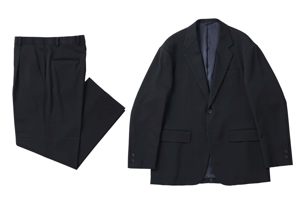 〈ポーター クラシック〉のブラックスーツ