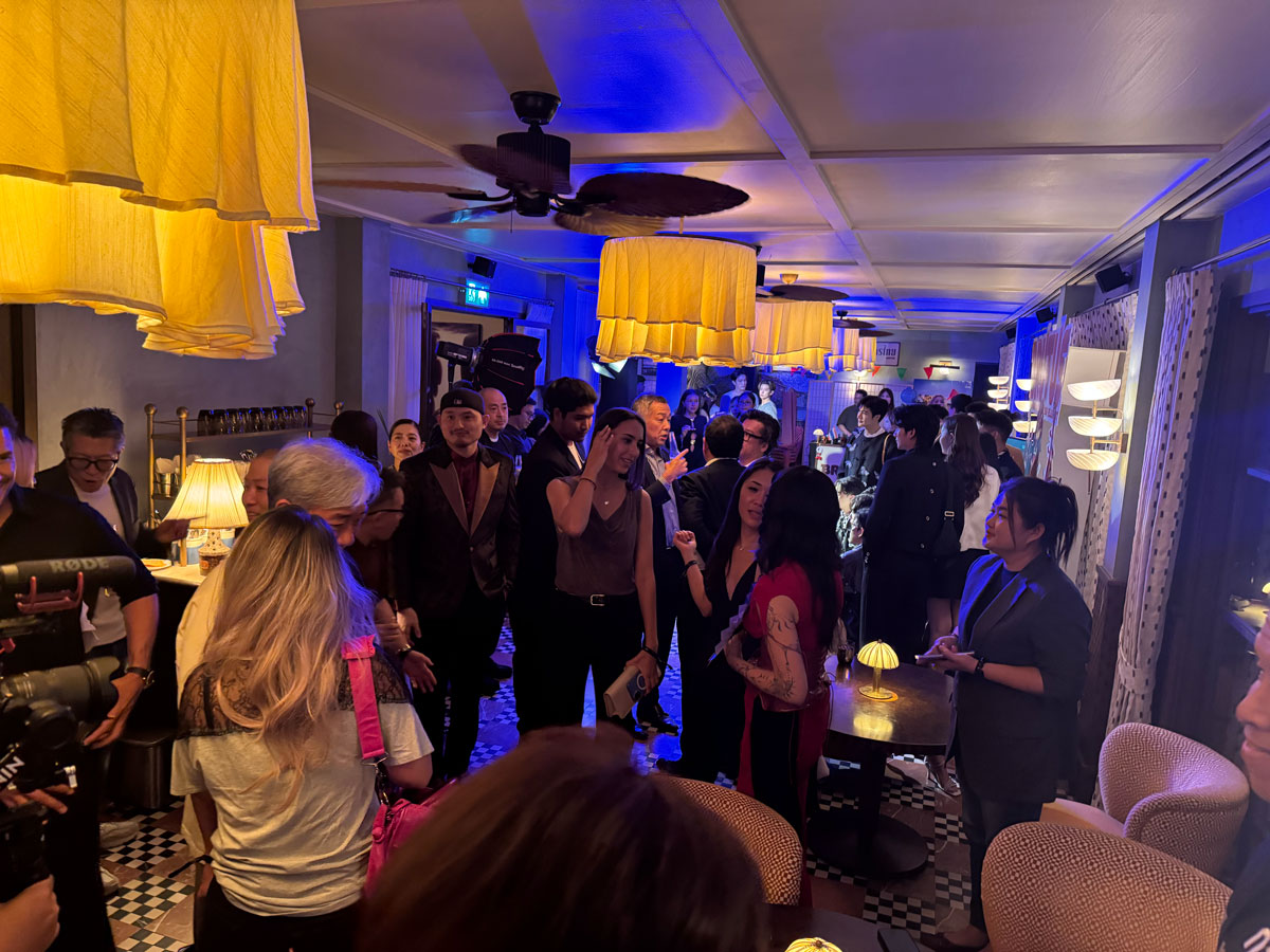 「バンコク/チェンマイ」特集の出版記念パーティーの様子