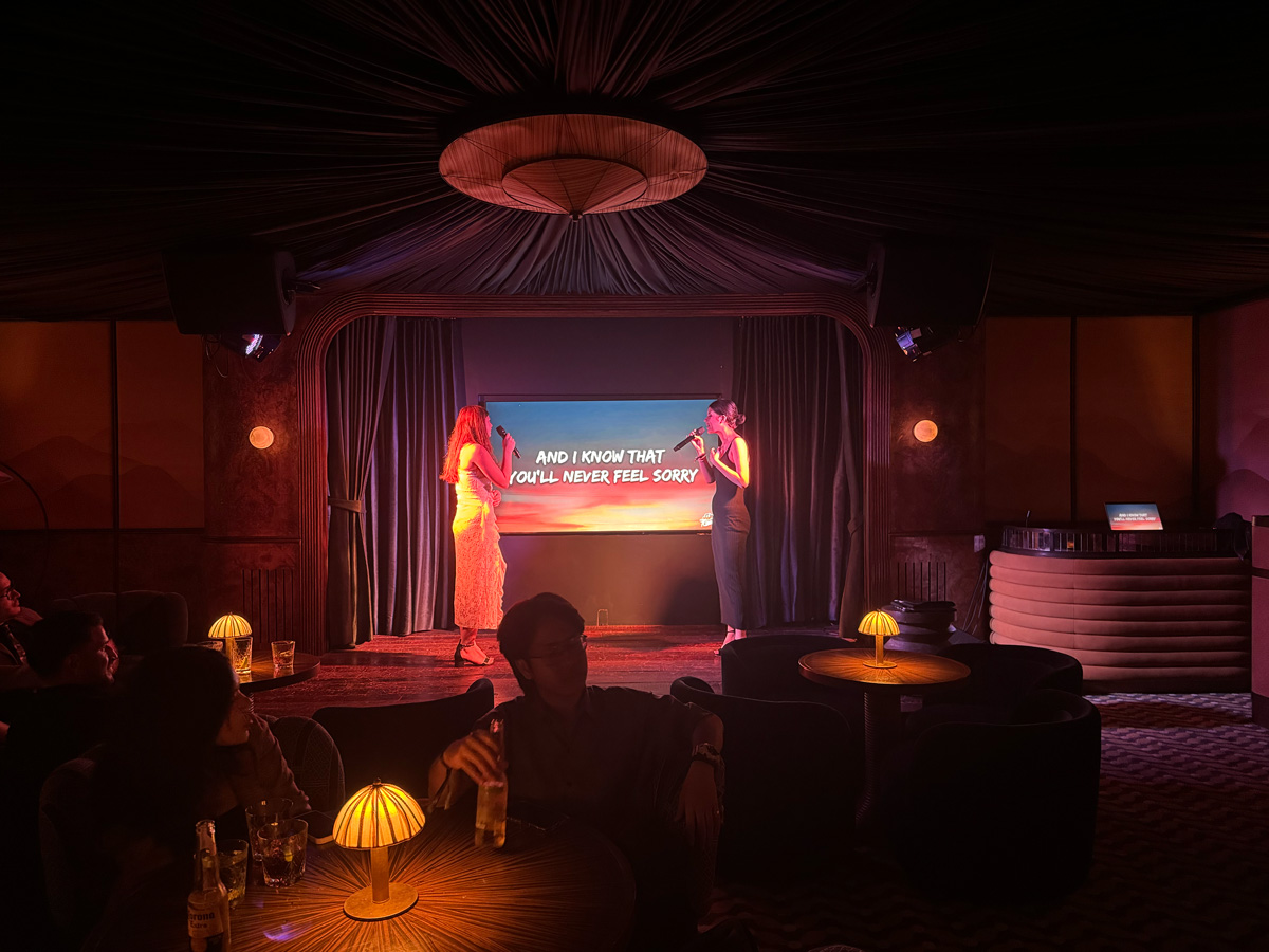 「バンコク/チェンマイ」特集の出版記念パーティーの様子