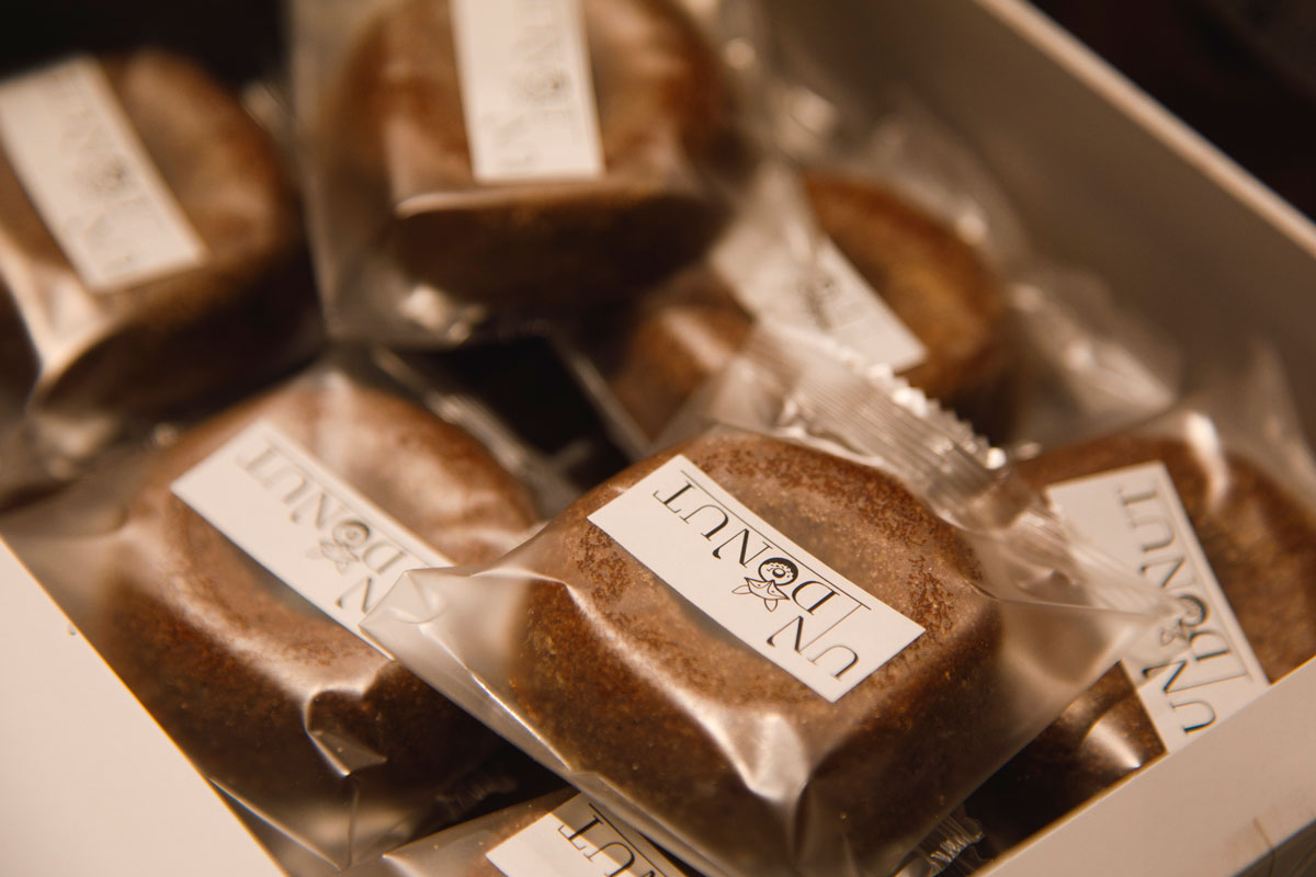 東京・清澄白河の〈UN DONUT〉