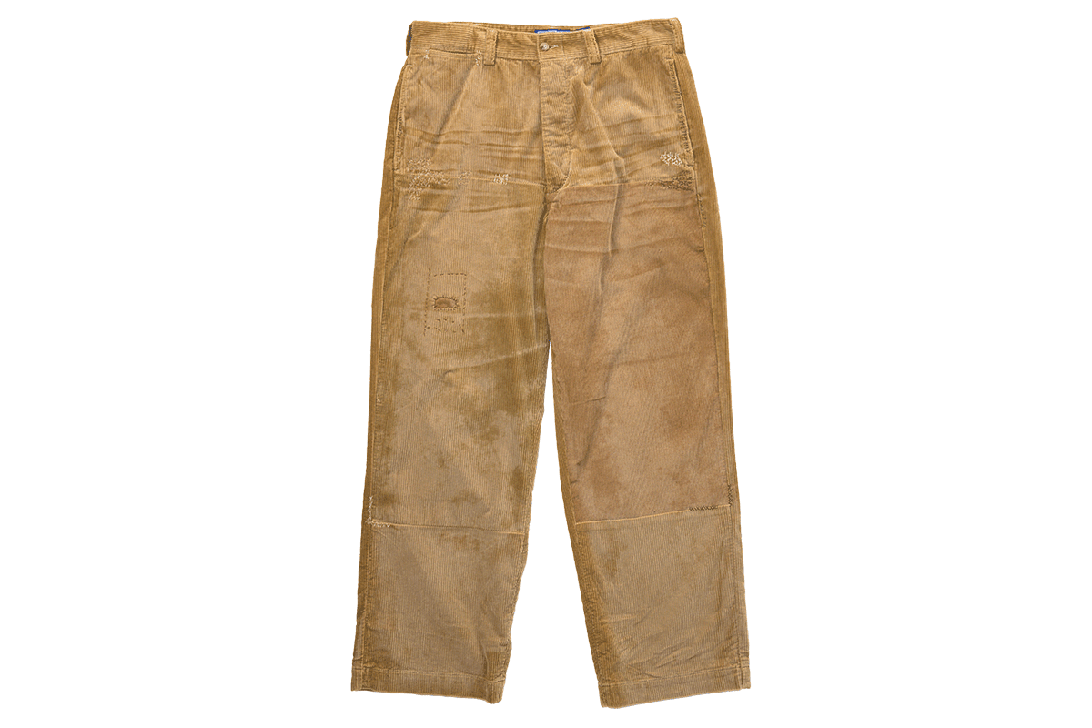 〈ポロ ラルフ ローレン〉のコーデュロイパンツ